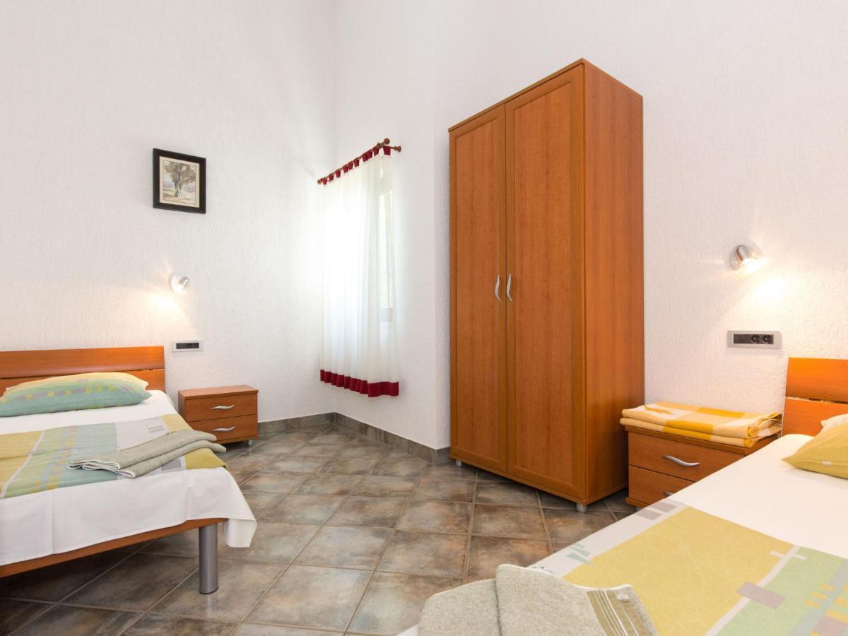 Apartment Starigrad-4 By Interhome Стариград Экстерьер фото